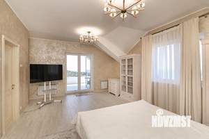 Дом 266м², 3-этажный, участок 9 сот.