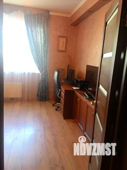 Дом 330м², 2-этажный, участок 6 сот.