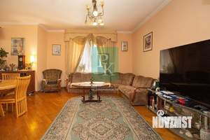 Дом 154м², 2-этажный, участок 3 сот.