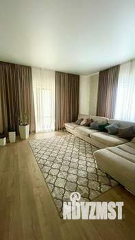 Дом 179м², 1-этажный, участок 7 сот.