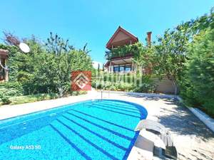 Дом 189м², 2-этажный, участок 11 сот.