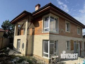 Дом 248м², 2-этажный, участок 7 сот.