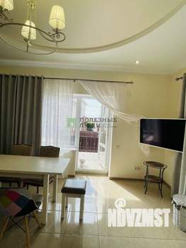 Дом 253м², 3-этажный, участок 5 сот.