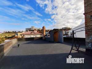 Дом 297м², 3-этажный, участок 4 сот.