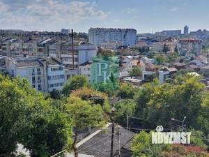 Дом 295м², 4-этажный, участок 3 сот.