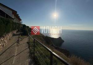 Дом 138м², 3-этажный, участок 4 сот.