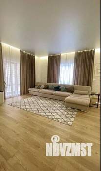 Дом 179м², 1-этажный, участок 7 сот.