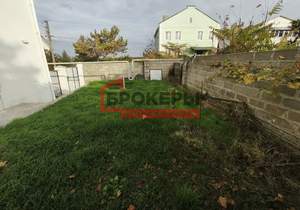 Дом 345м², 3-этажный, участок 5 сот.