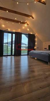 Дом 123м², 2-этажный, участок 4 сот.