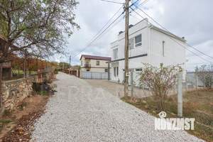 Дом 200м², 2-этажный, участок 5 сот.