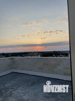 Коттедж 210м², 2-этажный, участок 10 сот.