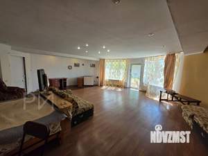 Дом 478м², 3-этажный, участок 10 сот.