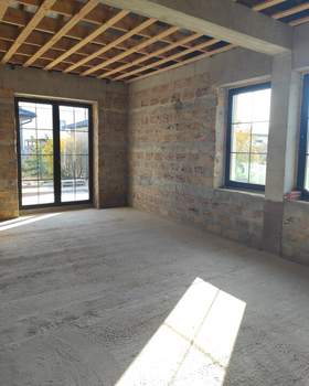 Дом 114м², 1-этажный, участок 4 сот.