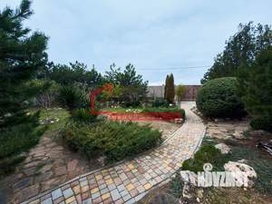 Дом 250м², 3-этажный, участок 12 сот.