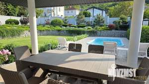 Дом 220м², 2-этажный, участок 11 сот.