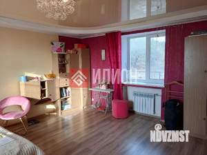 Дом 192м², 3-этажный, участок 8 сот.