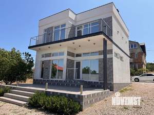 Дом 198м², 2-этажный, участок 4 сот.