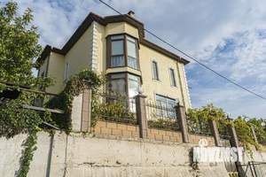 Дом 340м², 3-этажный, участок 8 сот.