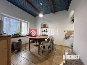 Дом 122м², 3-этажный, участок 8 сот.