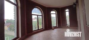 Дом 400м², 3-этажный, участок 9 сот.