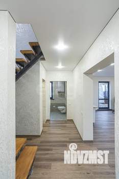 Дом 141м², 2-этажный, участок 6 сот.