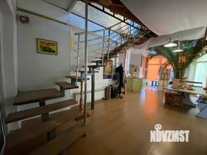 Дом 102м², 2-этажный, участок 6 сот.