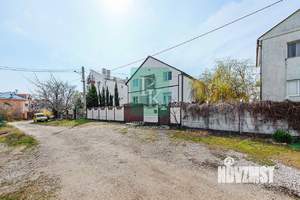 Дом 200м², 2-этажный, участок 6 сот.