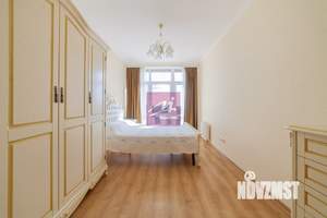 Коттедж 185м², 3-этажный, участок 4 сот.