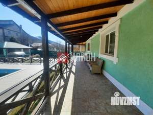 Дом 250м², 3-этажный, участок 10 сот.