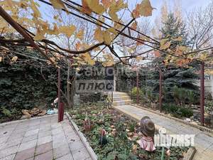 Дом 270м², 2-этажный, участок 7 сот.