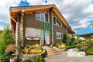 Дом 166м², 2-этажный, участок 10 сот.