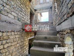 Дом 300м², 3-этажный, участок 12 сот.