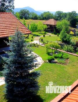 Дом 370м², 3-этажный, участок 25 сот.