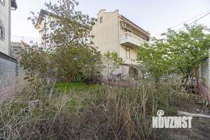 Дом 168м², 3-этажный, участок 3 сот.