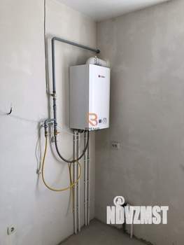 Дом 251м², 2-этажный, участок 6 сот.