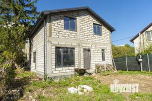 Дом 116м², 2-этажный, участок 4 сот.