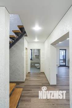 Дом 141м², 2-этажный, участок 6 сот.