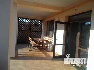 Дом 330м², 2-этажный, участок 6 сот.