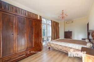 Коттедж 185м², 3-этажный, участок 4 сот.