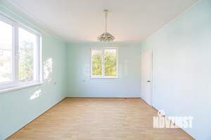 Дом 94м², 3-этажный, участок 7 сот.