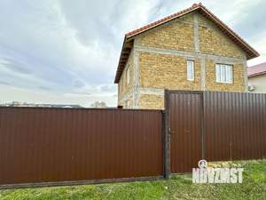 Дом 247м², 3-этажный, участок 8 сот.