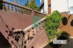 Дом 210м², 2-этажный, участок 4 сот.