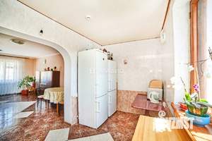 Дом 227м², 3-этажный, участок 10 сот.