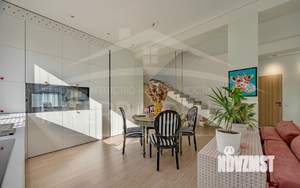 Дом 200м², 2-этажный, участок 6 сот.