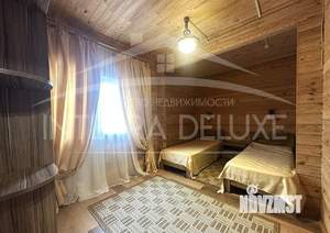 Дом 1100м², 2-этажный, участок 11 сот.