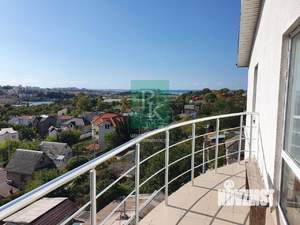 Дом 295м², 4-этажный, участок 3 сот.