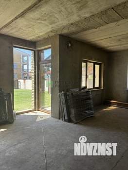 Дом 184м², 2-этажный, участок 6 сот.