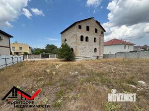 Дом 600м², 3-этажный, участок 10 сот.