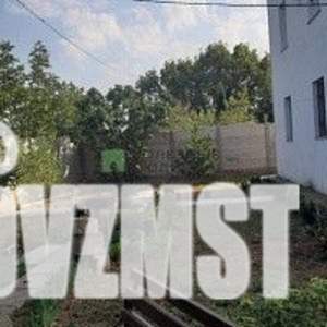 Дом 250м², 3-этажный, участок 9 сот.