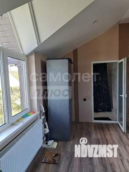 Дом 116м², 2-этажный, участок 9 сот.